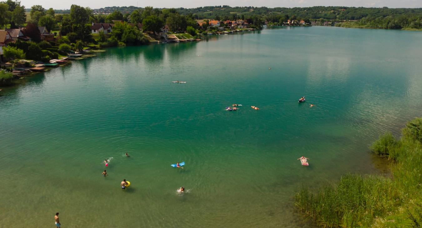 Zavaros ügy van az ország egyik legtisztább vizű tava körül