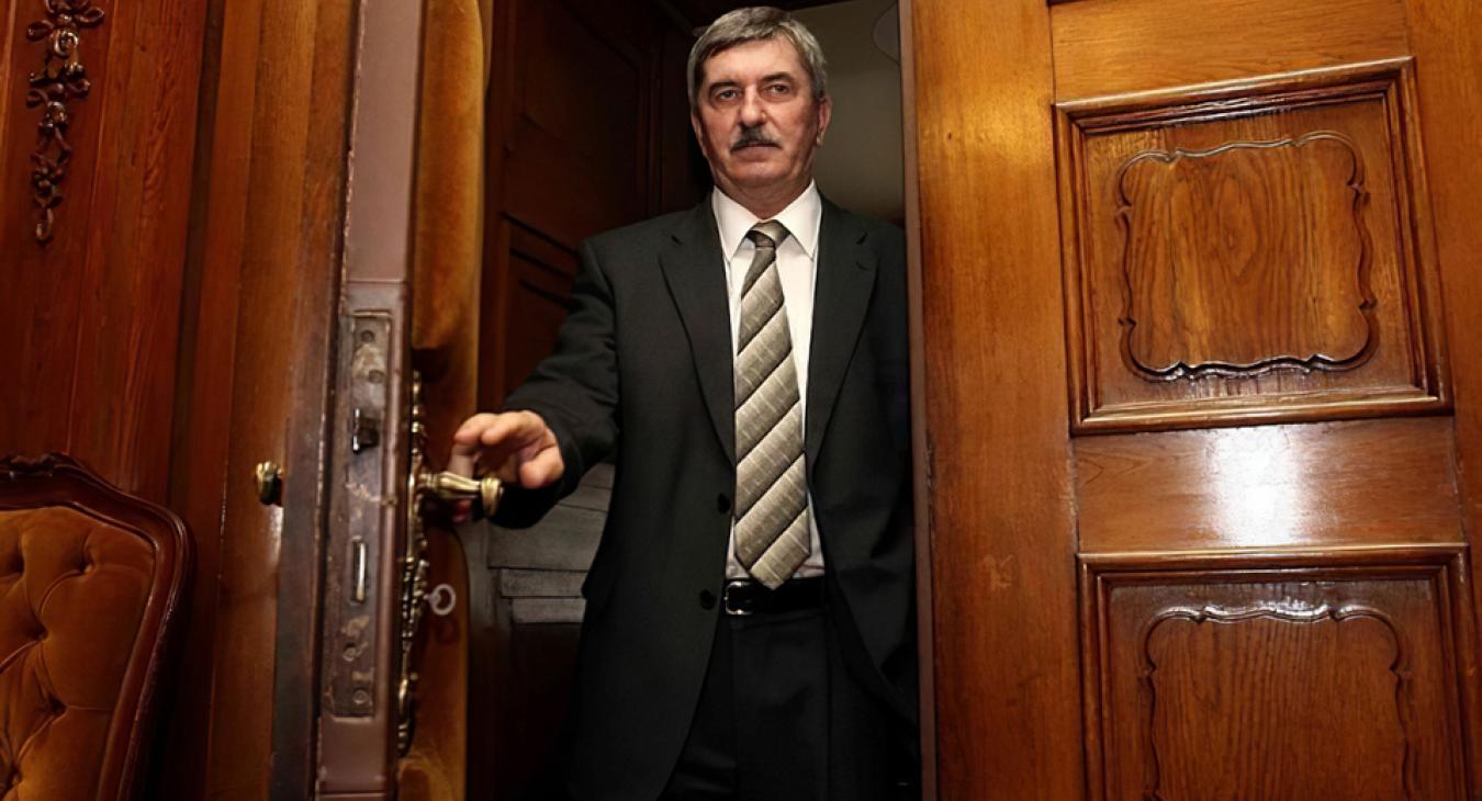 A börtönbüntetését töltő, korábbi MVM-vezetőt többször is elhívták a kormányzati atomtalálkozókra