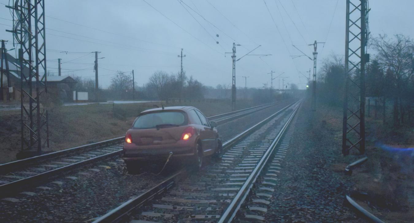 Órákon át tartó közlekedési káoszt okozott egy KRESZ-vizsga, ami el sem kezdődött 