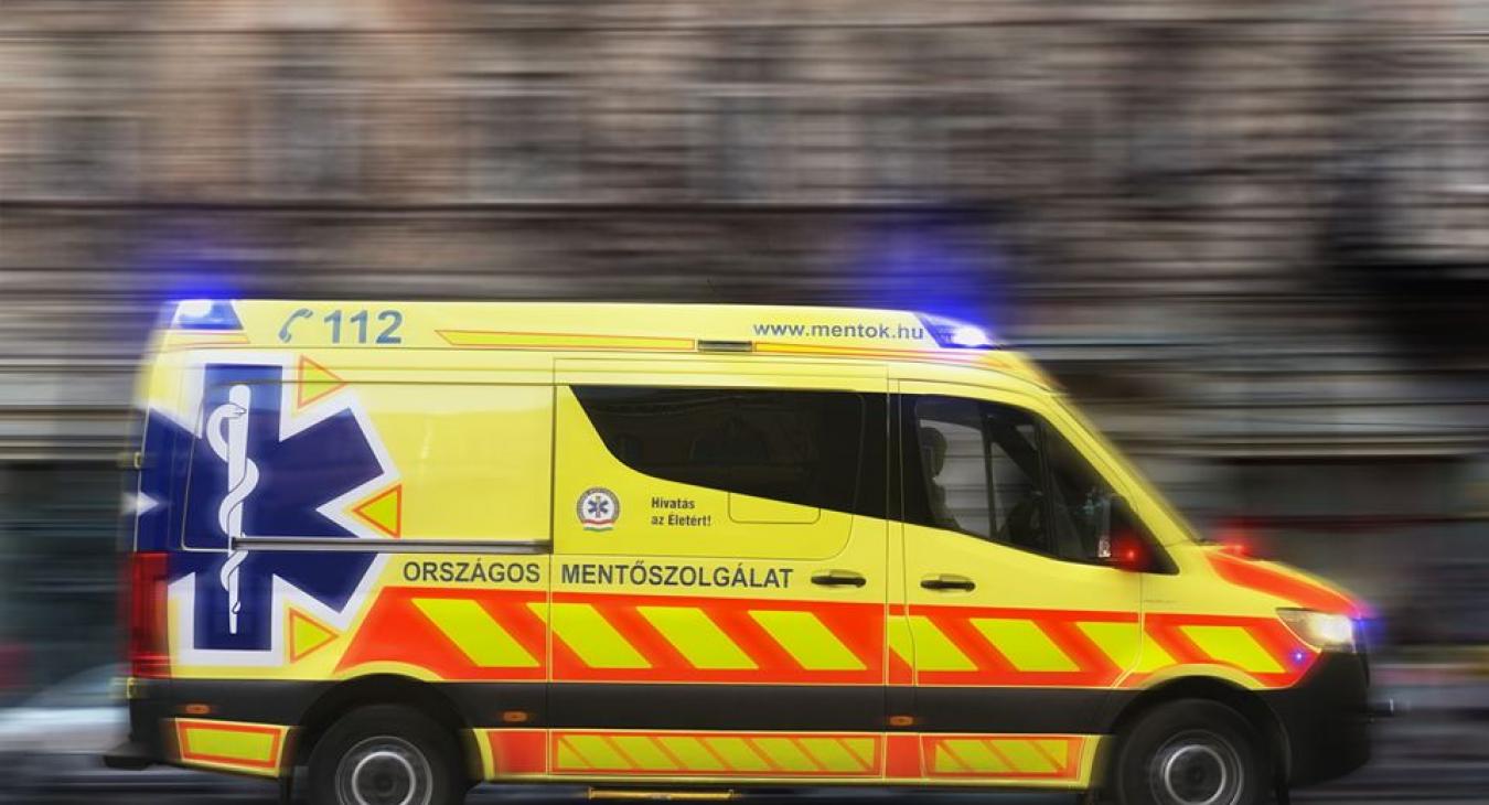 Öt óra alatt ki a mentő a hívástól számítva