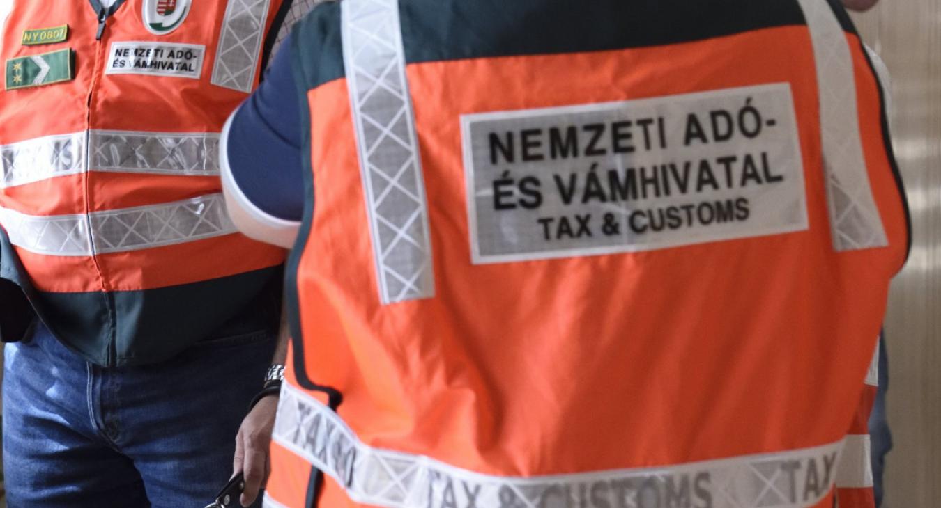 Nagyot kaszált a NAV 2022-ben
