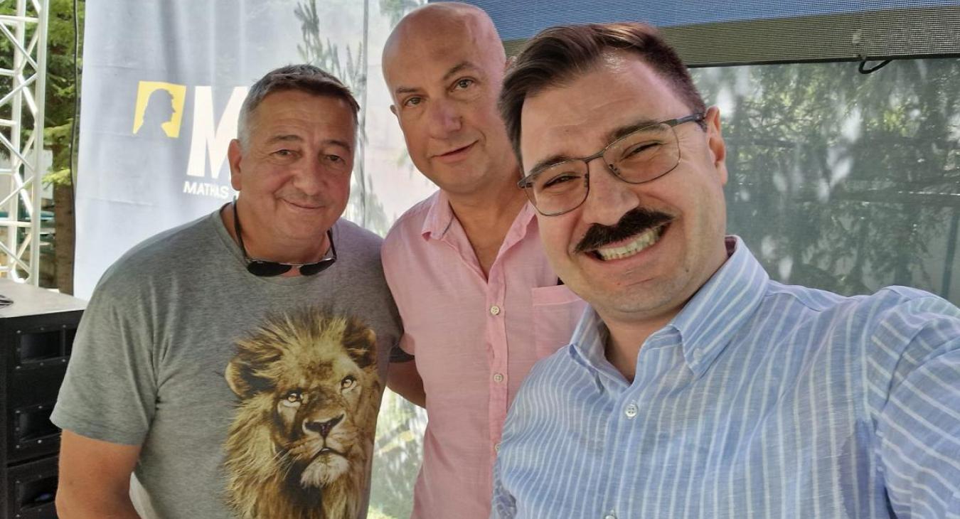 Bayer Zsolt jóízűt buzizott Tusványoson, majd az unió haláláról beszélt