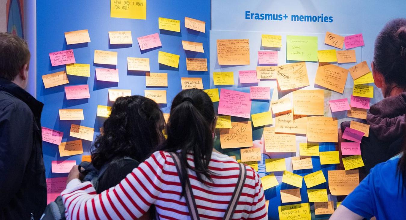 21 egyetem hallgatói búcsút inthetnek az Erasmusnak