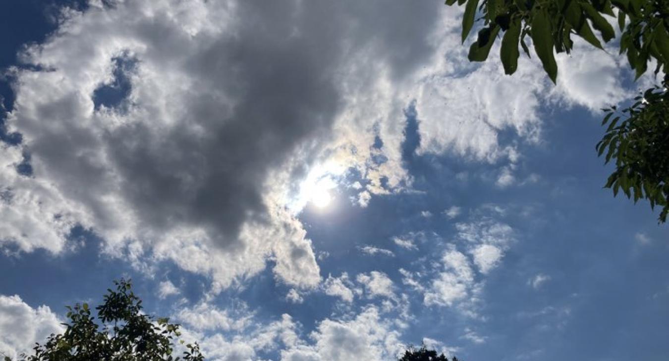 Nyaralóidő egy-egy záporral