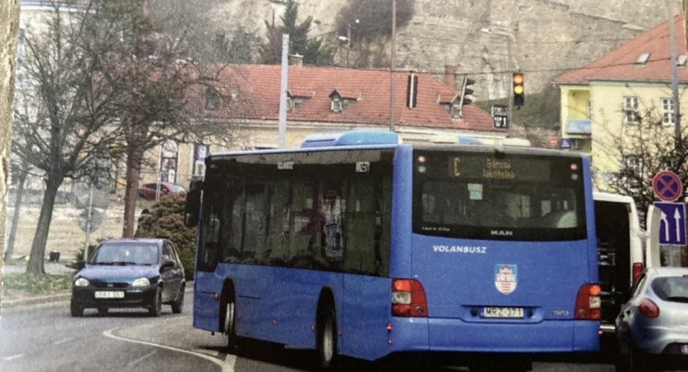 Esztergomban a hülyeség állandósul, nem az autóbuszmenetrend