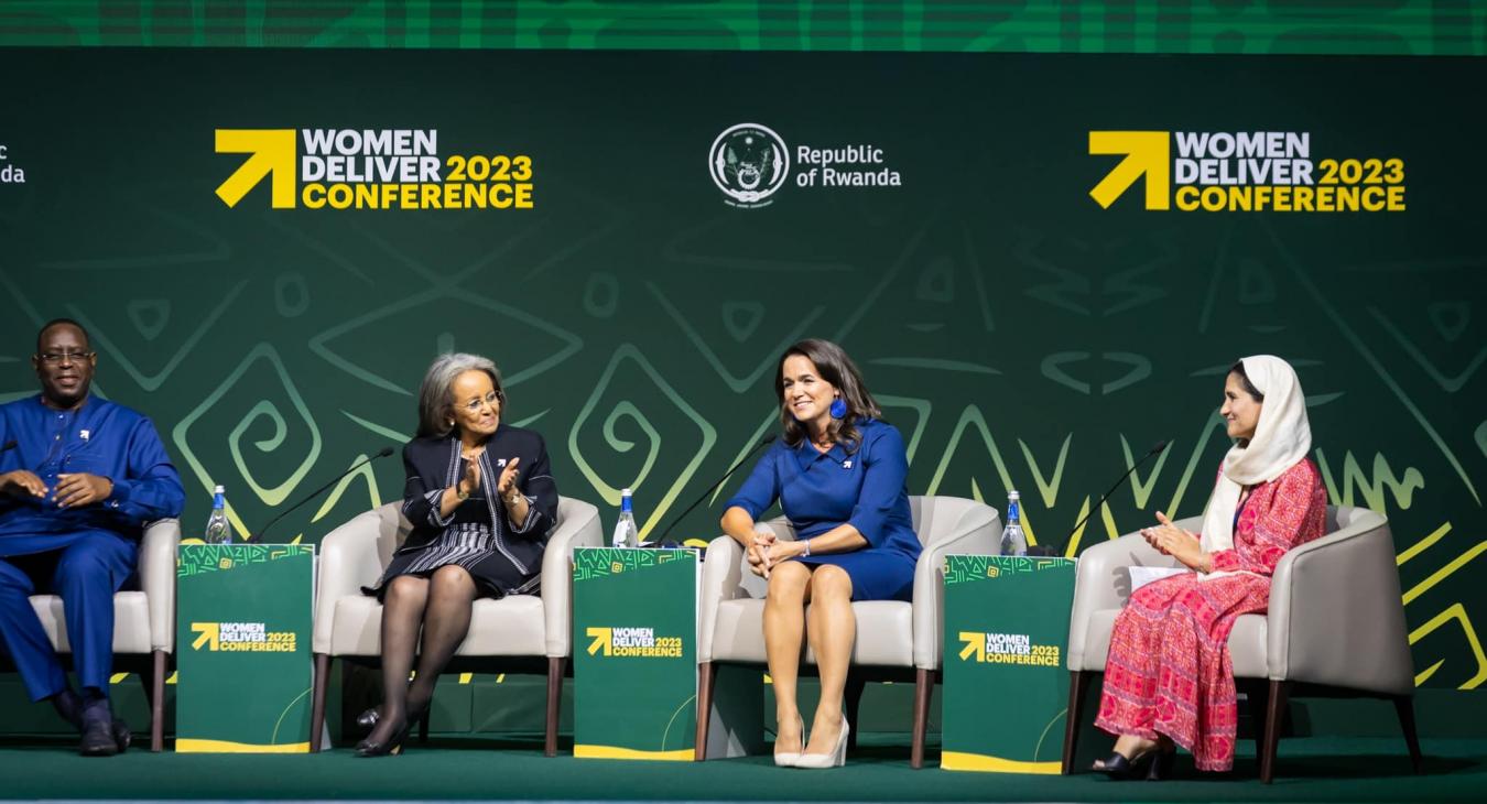 Jogvédők ekézik Novák Katalint, amiért felszólalt egy nőjogi konferencián Ruandában