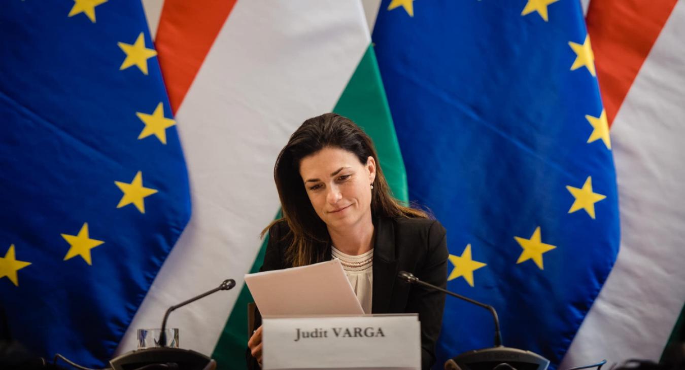 Varga Judit megvéd mindannyiunkat Európától