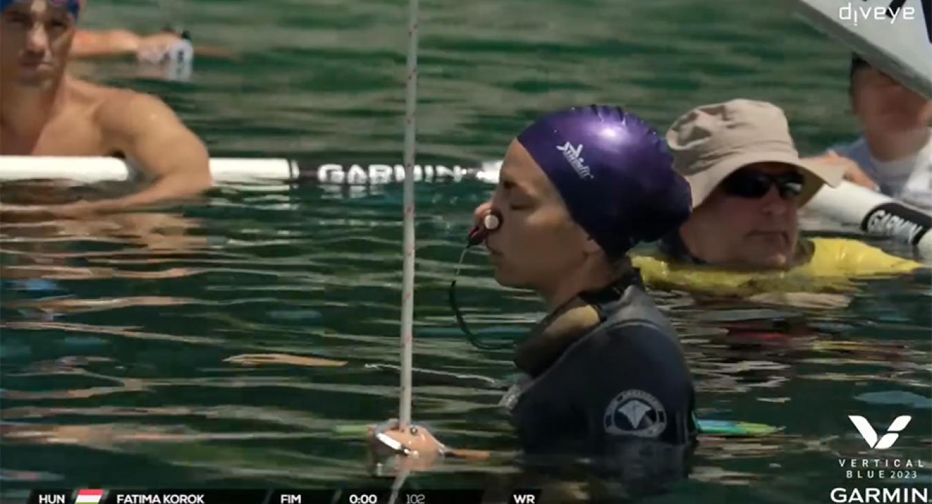 Korok Fatima megdöntötte a szabadtüdős merülés világrekordját 