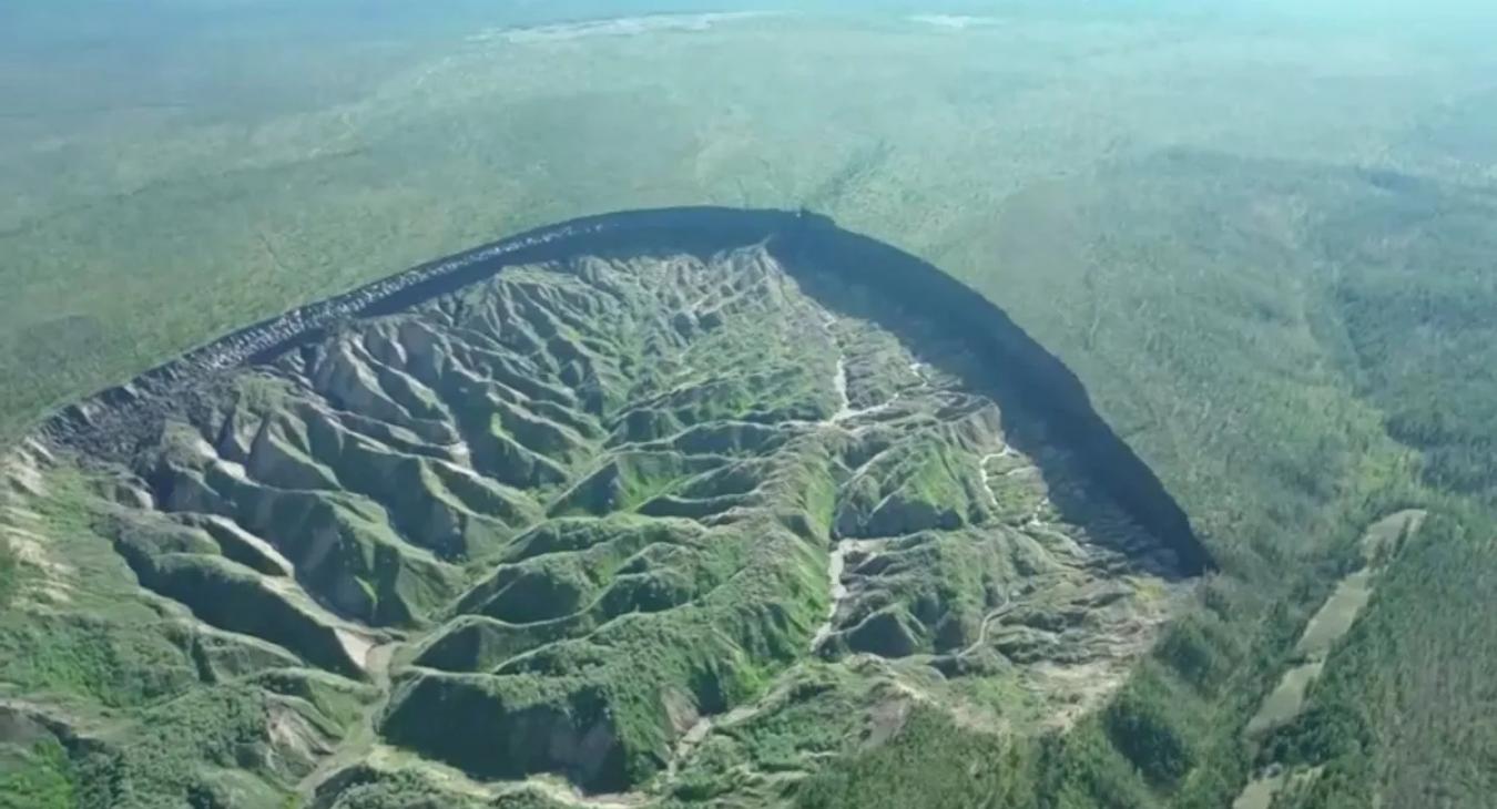 Egyre szélesebbre nyílik az alvilág kapuja