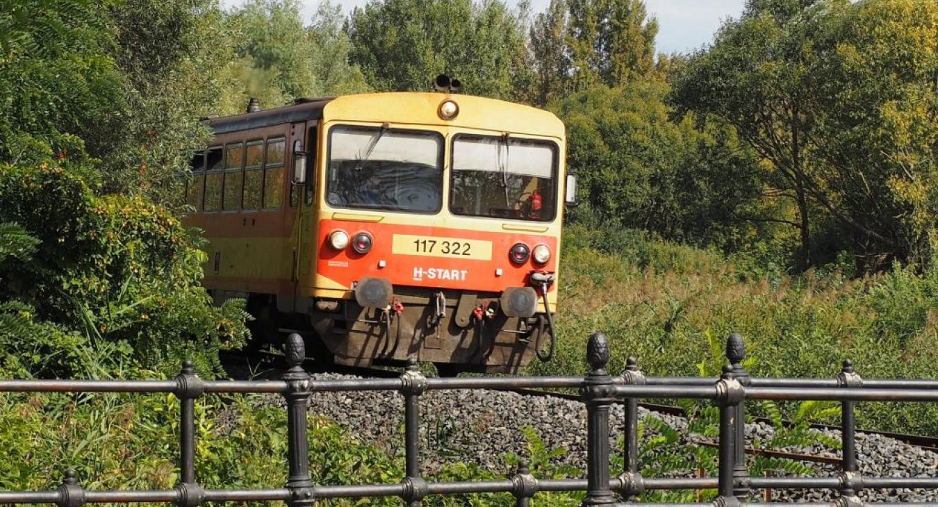 Megégette utasait a MÁV egyik motorvonata