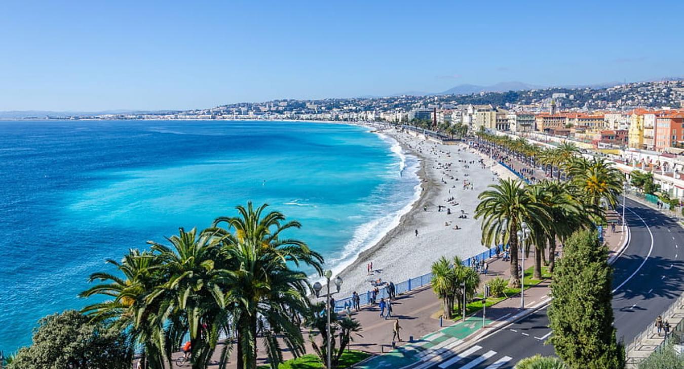 Irány a Riviéra (az önkormányzat pénzén)!