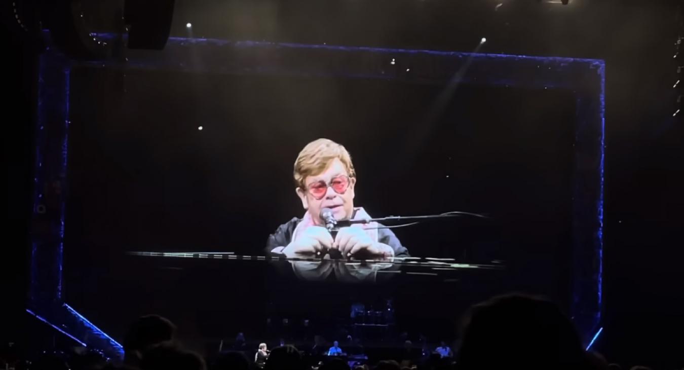 Elton John többet nem turnézik 