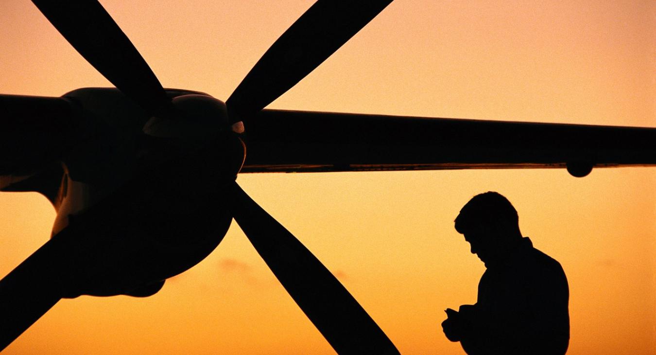 A kormány teljesen ellehetetleníti a pilótaképzést 