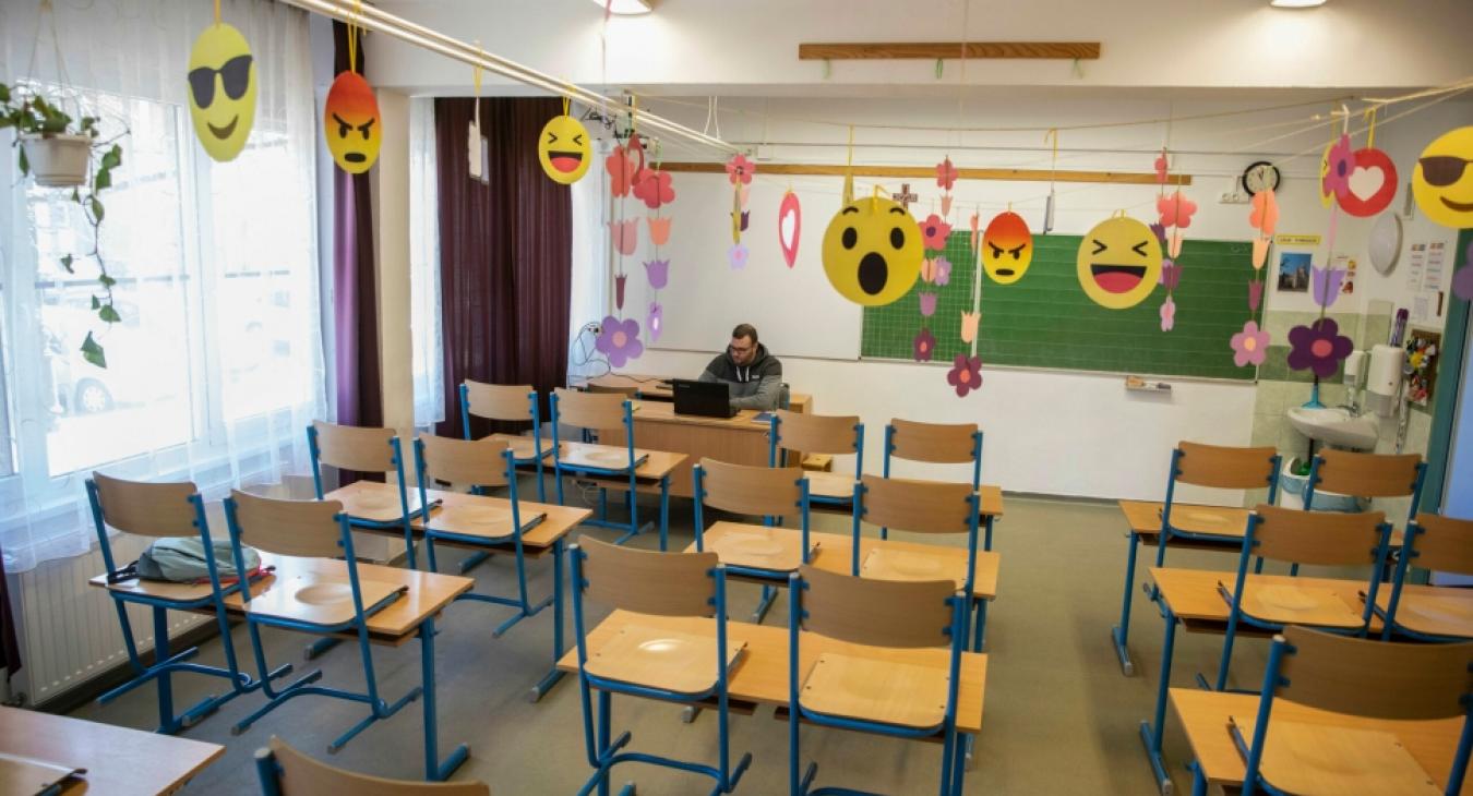 Eltörölték a pedagógusok kötelező minősítését