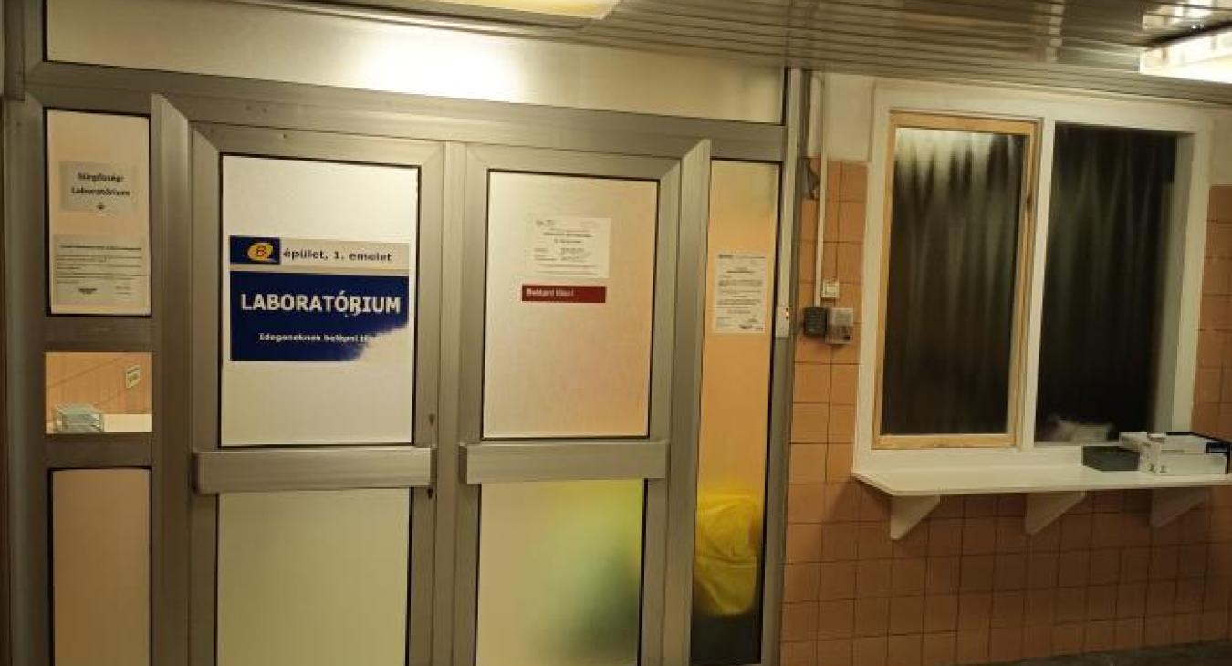 Országos probléma: korlátozzák a betegek laborvizsgálatát