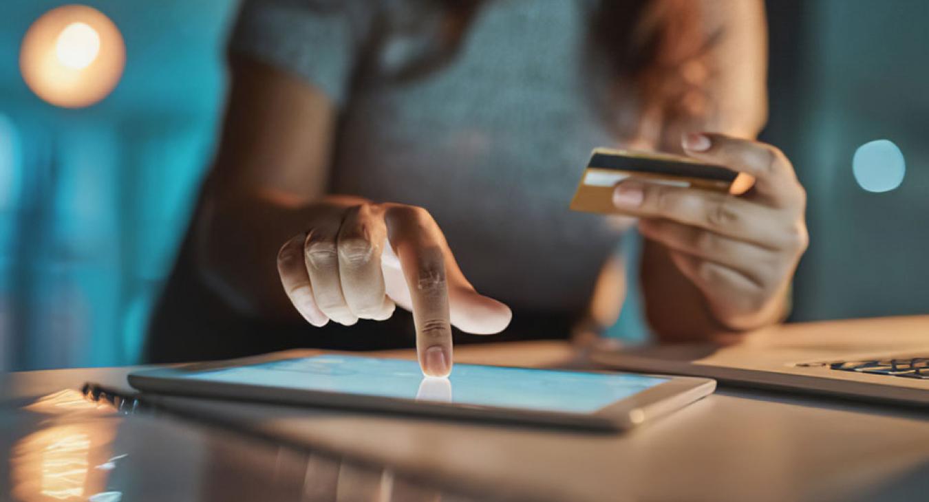 Véget ért az e-kereskedelem diadalmenete Magyarországon