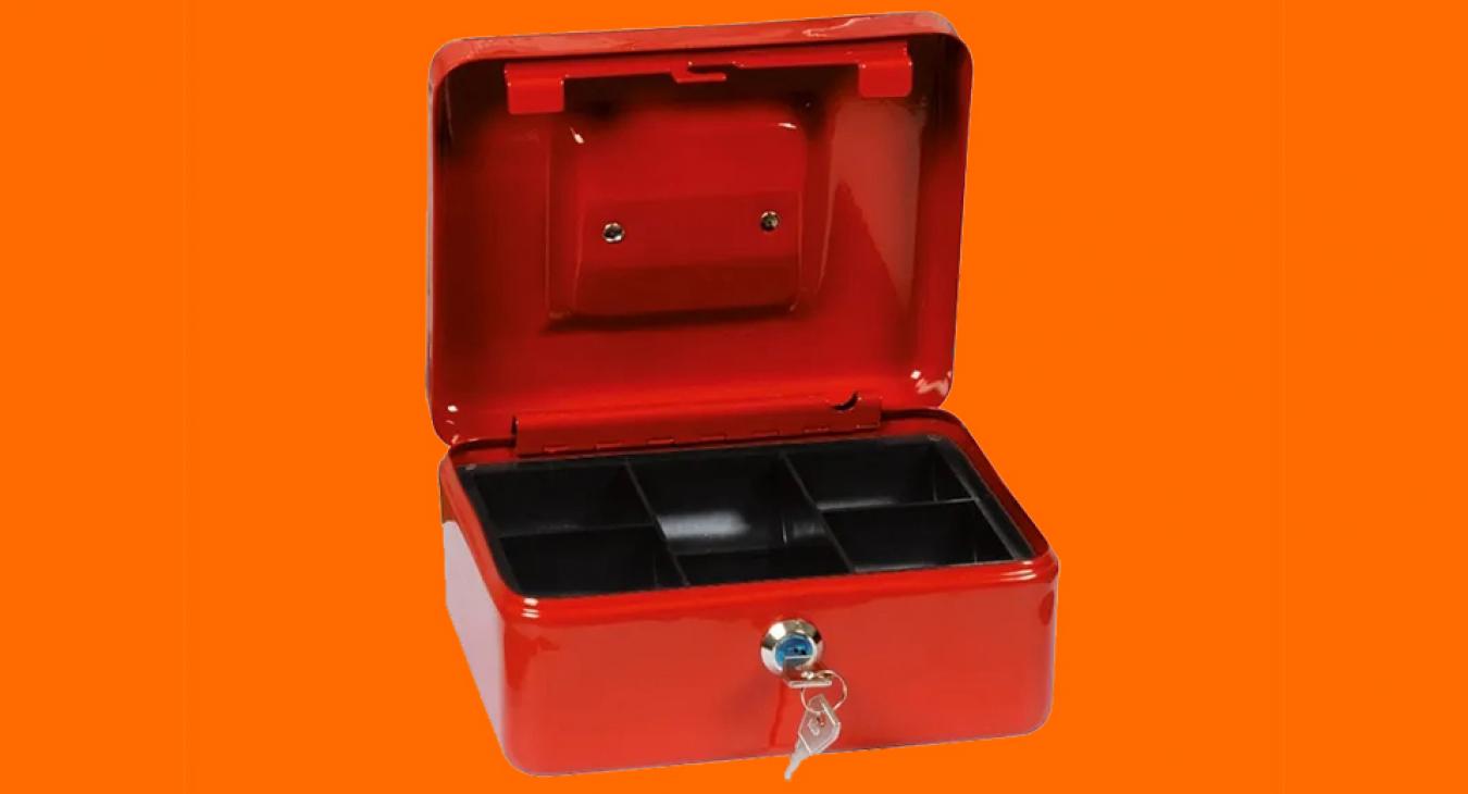 Óriásit hiányt szedett össze a kormányzati szektor az év elején 