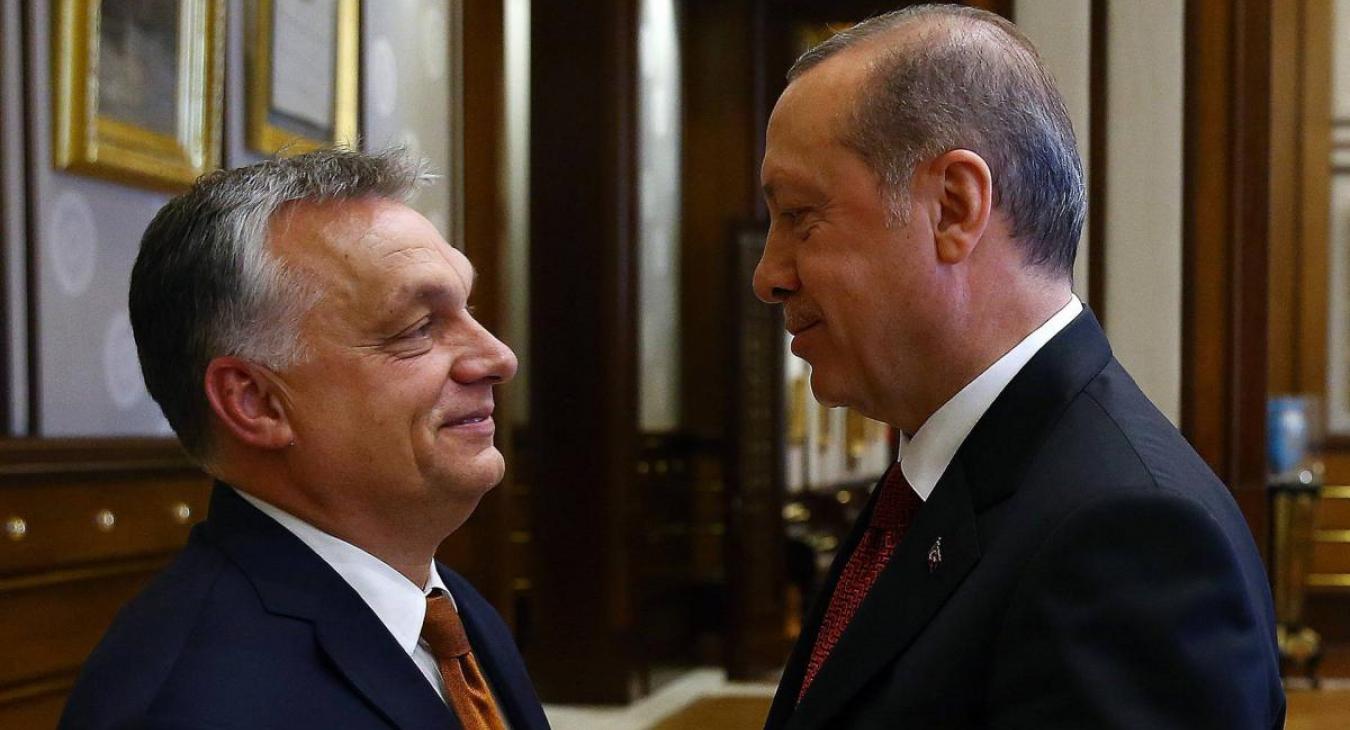 Teljes a kormányzati hírzárlat Erdogan vasárnapi budapesti látogatásáról