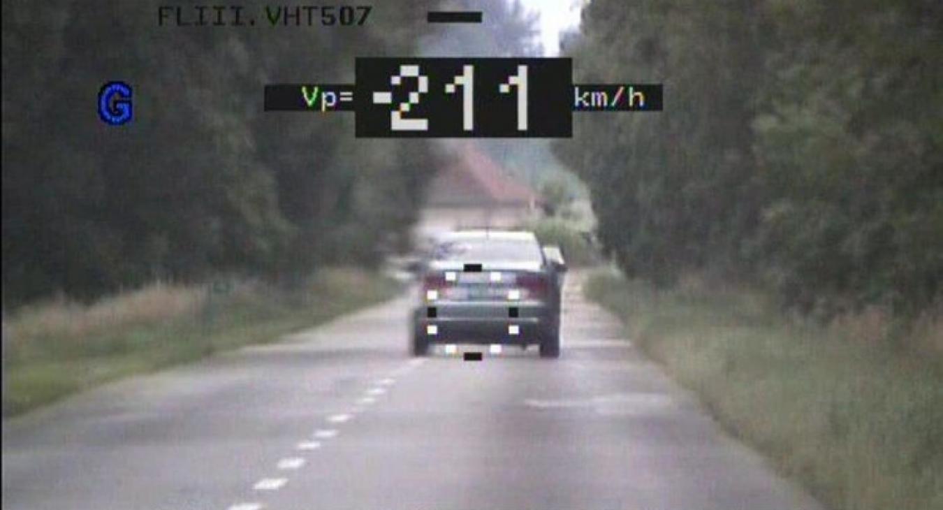 Jelentősen emelkednek a gyorshajtás büntetési tételei