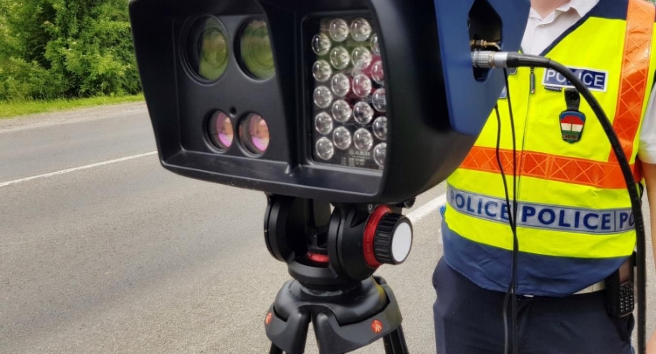 Fájdalmas csekket postáznak több ezer magyar autósnak: megüti a bokáját, aki nem fizeti be 