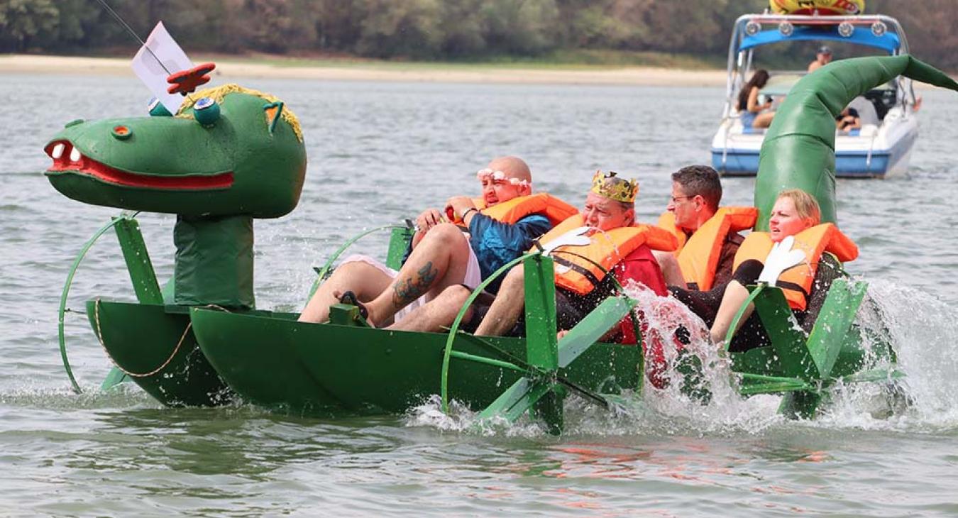 Újra őrültködnek a Dunán! Indul a dunai Forma1! 