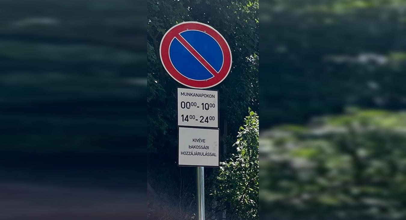 Fideszes és MSZP-s polgármesterek összefogásával kedvezőbb lett a budai lakosoknak a parkolás 