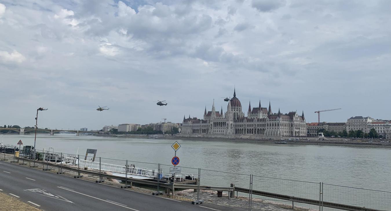 Pénteken 10 órától tartották a légiparádé főpróbáját - VIDEÓ