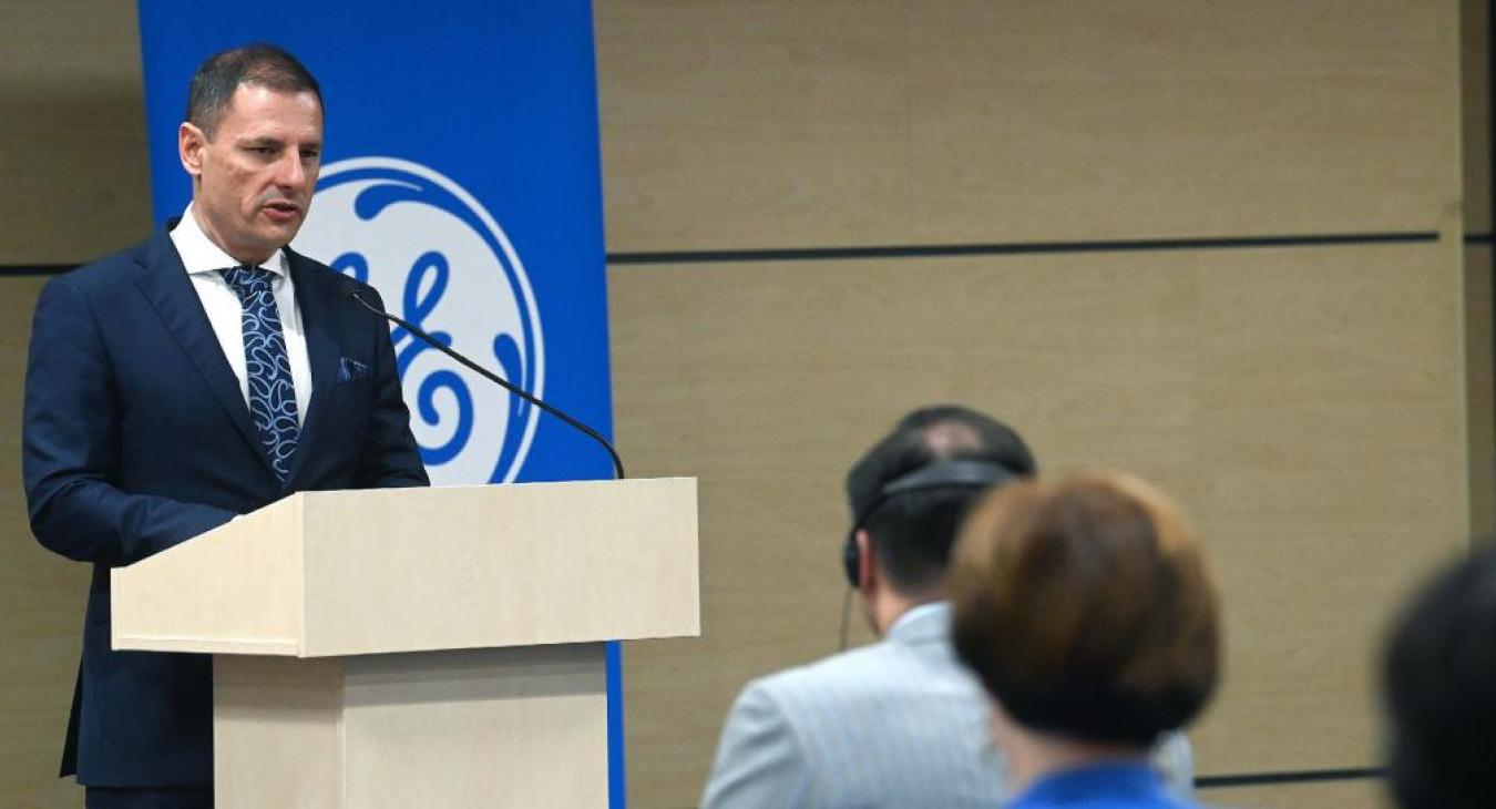 Orbán Viktor visszavonta Tuzson Bence tavalyi kinevezését