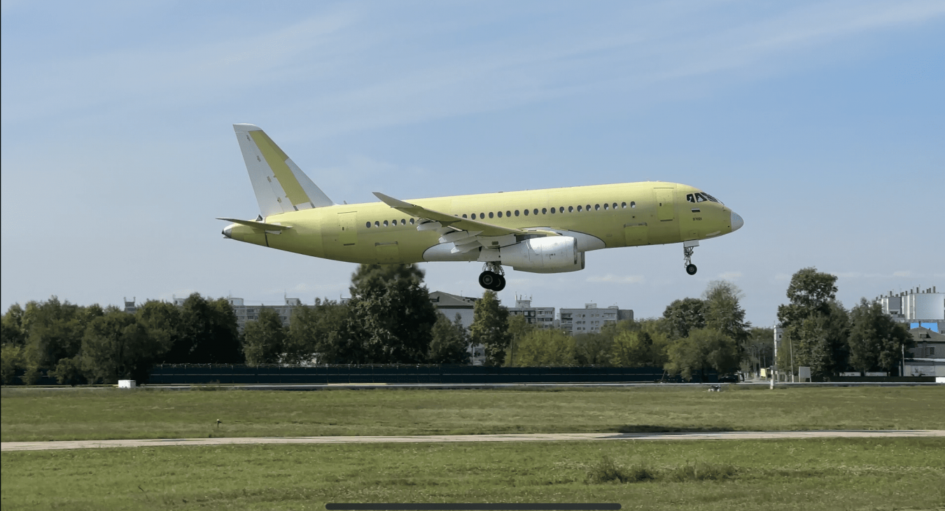 Fontos területen győzte le a nyugati szankciókat Oroszország: felszállt az SJ100-as