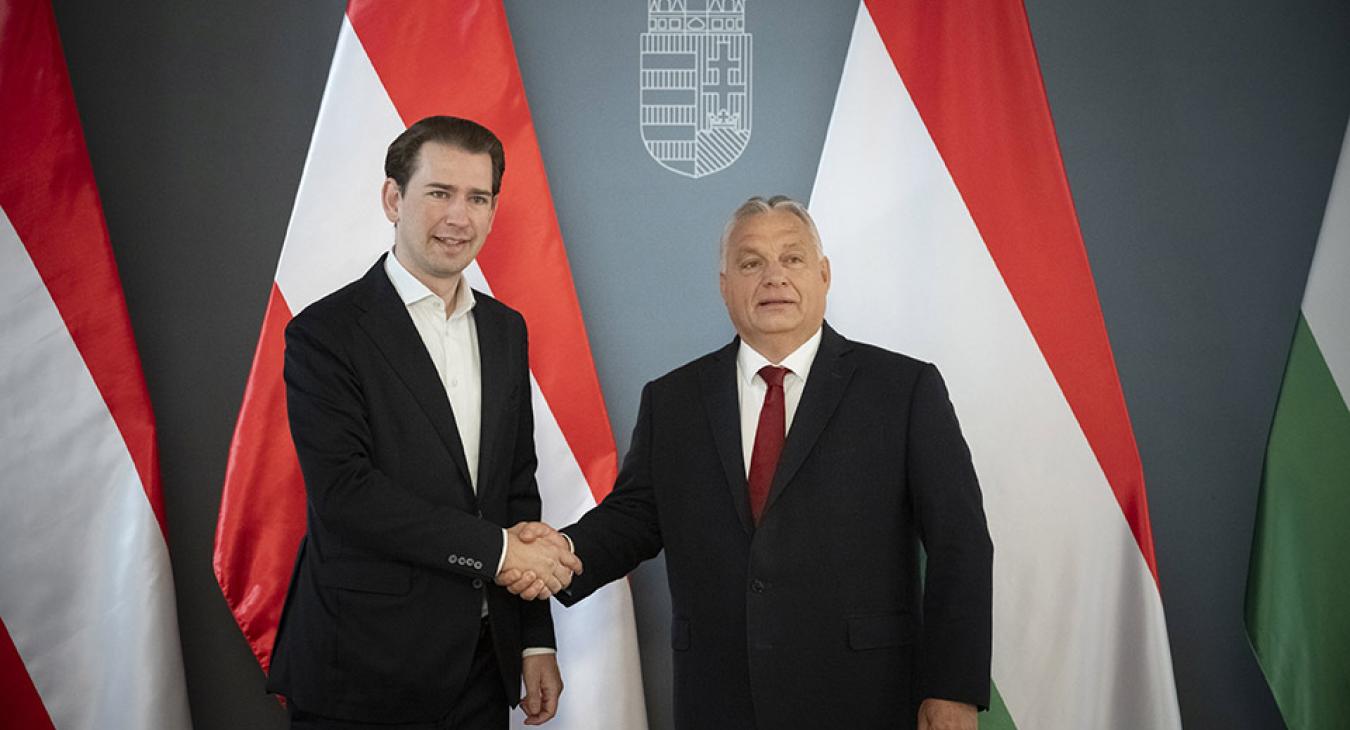 Mintha két vezető politikus találkozásáról lenne szó…