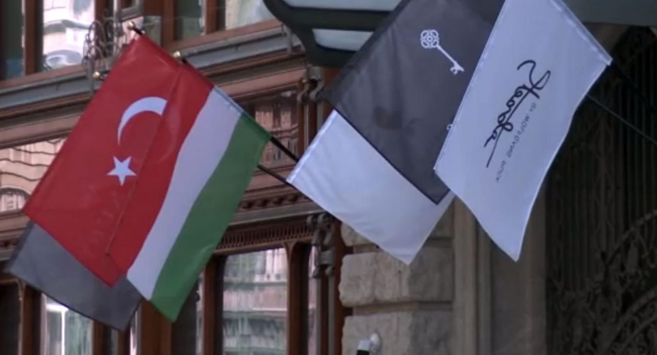 Bán Tamás elmesélte kalandját Erdoğannal és a testőreivel