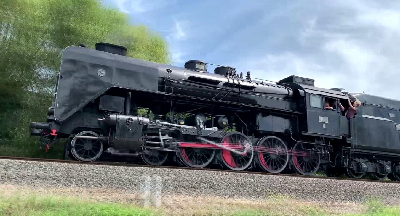 Retró szerelvények Fehérvár és Komárom között