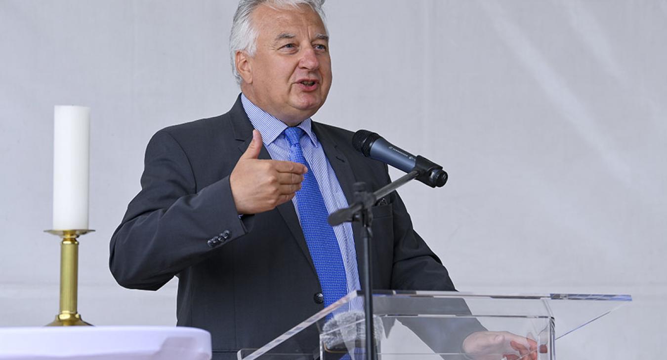 Dallas nincs Bobby, évnyitó pedig Semjén nélkül