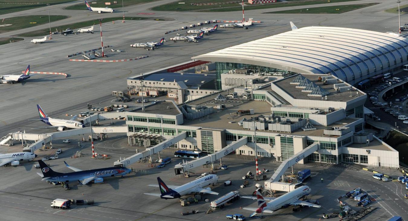 Megvan, hogy mennyiért veheti meg a magyar állam a Budapest Airportot 