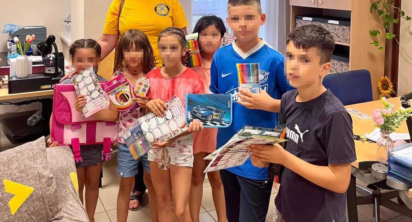 Az iskolakezdés nehezen megoldható anyagi terheket ró sok rászoruló családra