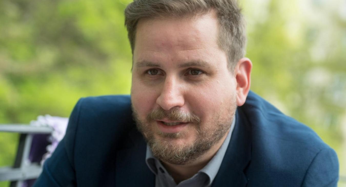 Pogátsa Zoltán: Le kell választani a politikai döntéshozatalról a nagyvállalatokat