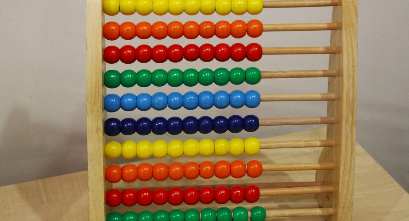 Tízmilliárdos döntések születtek az éj leple alatt