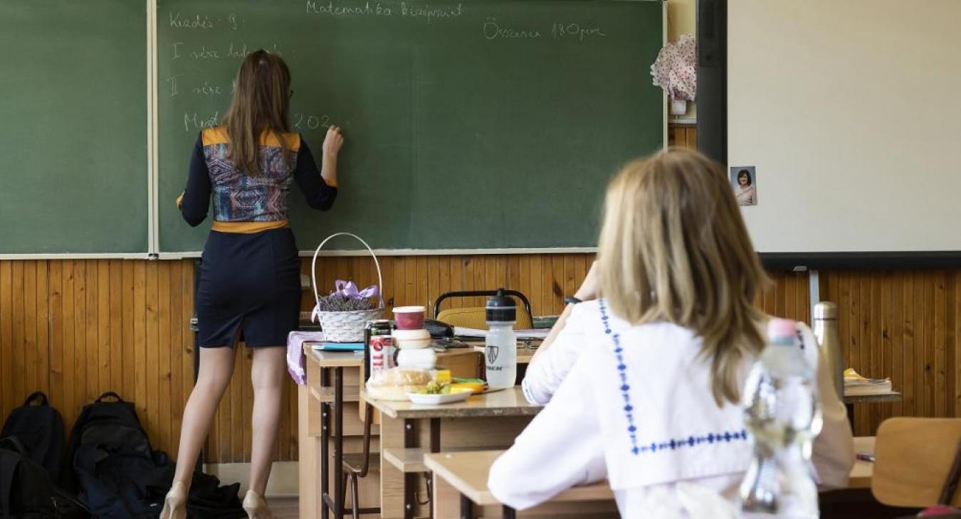 Feltételes módban fogalmazták meg a pedagógusok fizetését