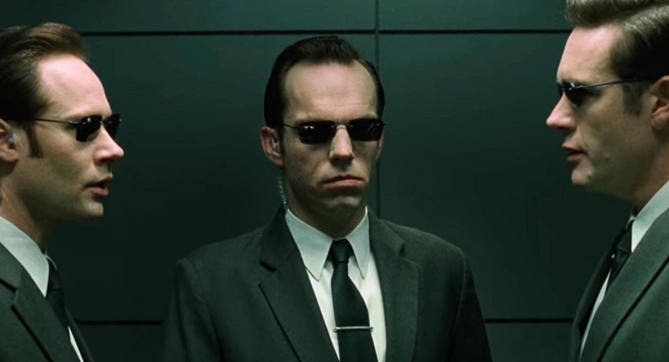 Akár 820 százalékos bérpótlékot is kaphatnak Pintér Sándortól a leendő kiberzsaruk 