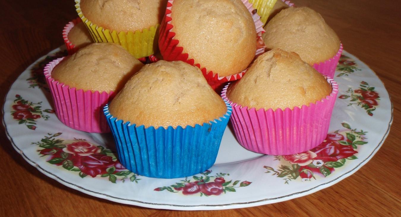 Vihetünk-e óvodai, iskolai rendezvényekre házi süteményt?