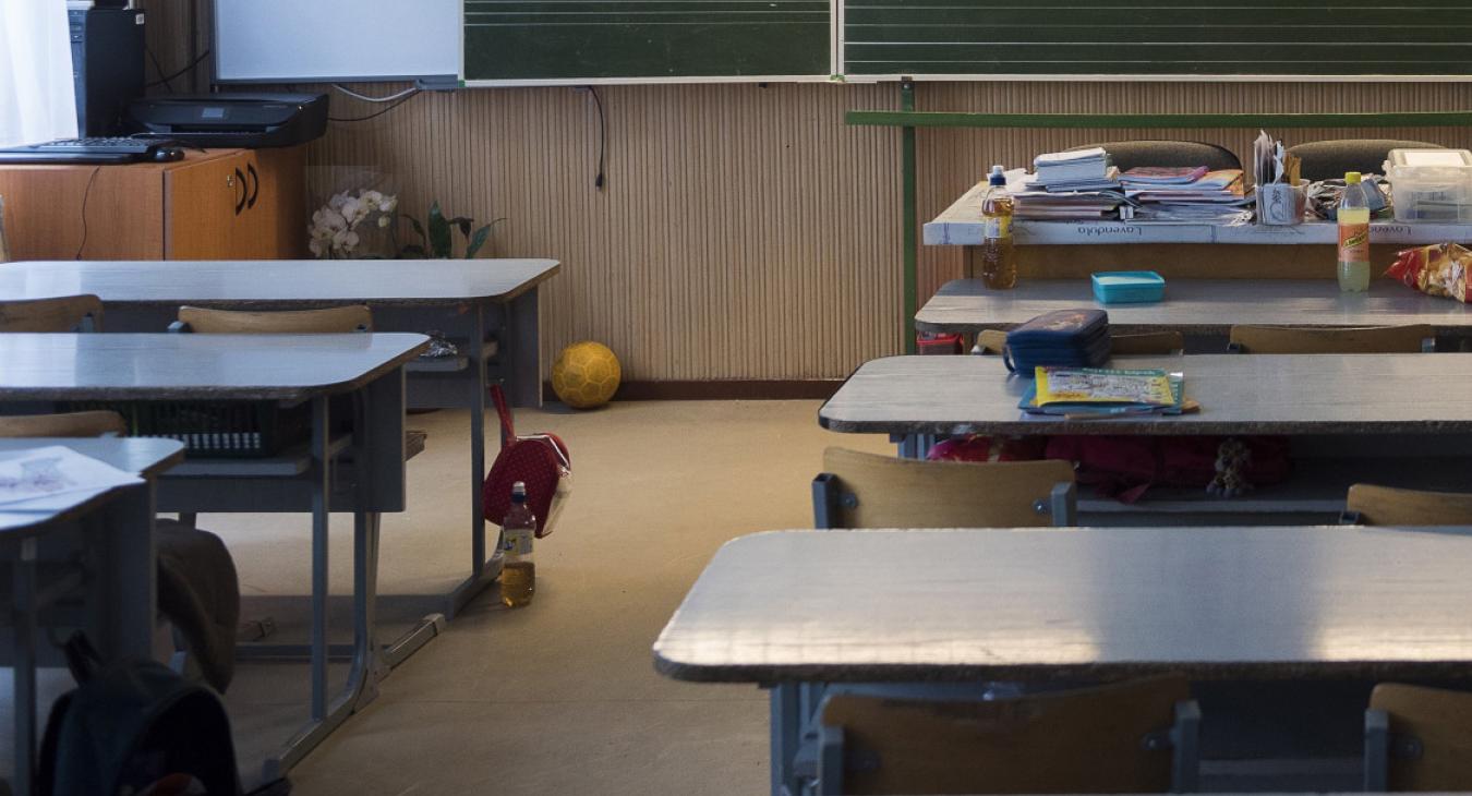 Hiába tagadja a tanárhiányt az Orbán-kormány, az órarendek is a hiányzó pedagógusokról árulkodnak