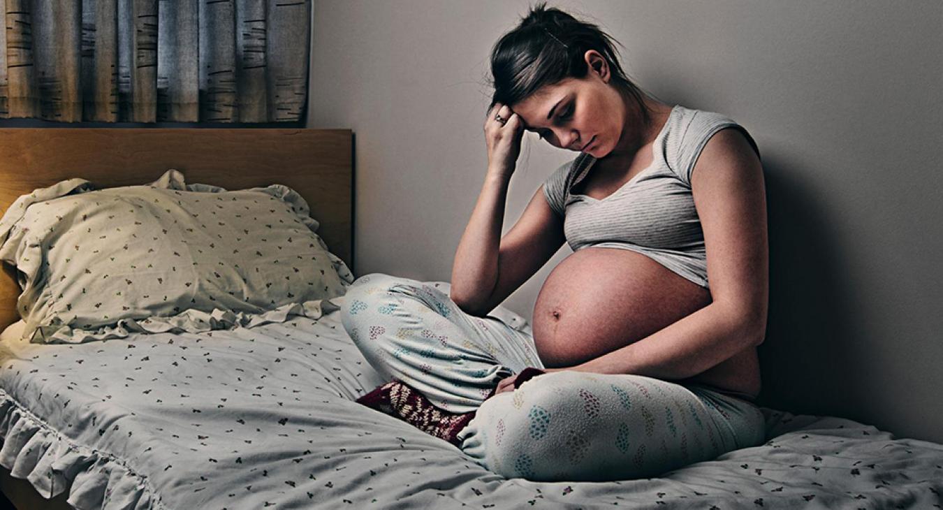 Nem roma kérdés, hogy rengeteg tinédzser szül gyermeket Magyarországon