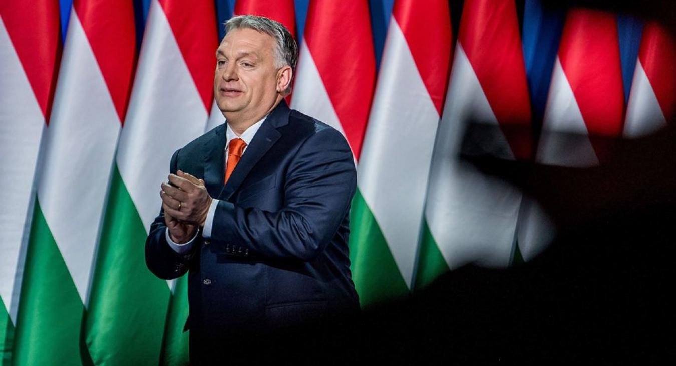 Attól tartanak, hogy 2024-ben Orbán Viktor hátradől, és kér egy kávét 