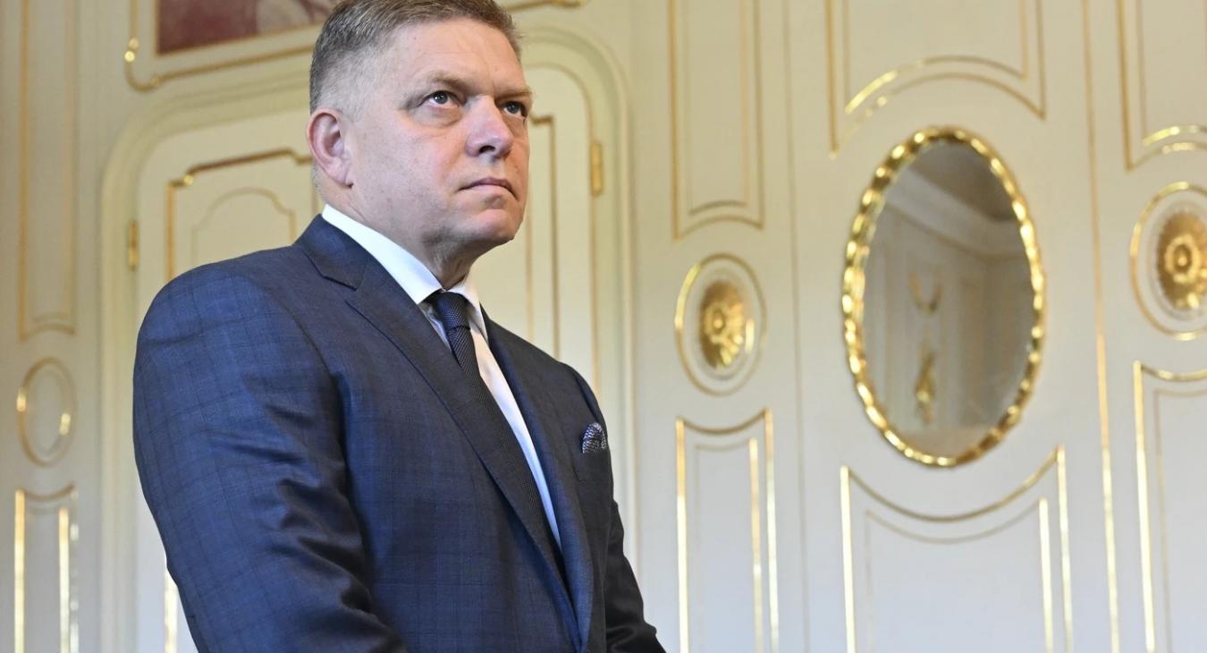 Szlovákiában kezdődik: Fico nem hajlandó szóba állni a neki nem tetsző média képviselőivel 