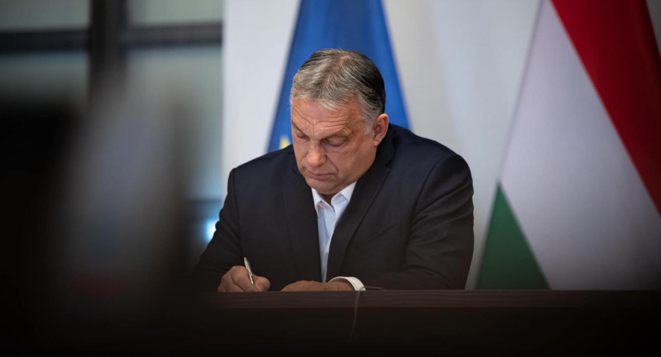 Orbán Viktor aláírta a 2024-es minimálbérről szóló rendeletet