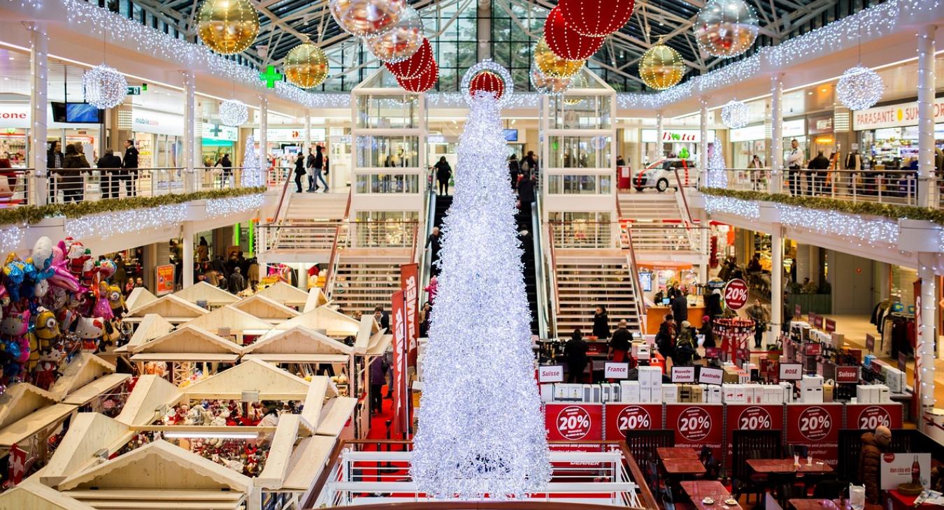 Kamatmentes hitelekkel mentenék a karácsonyt a kereskedők