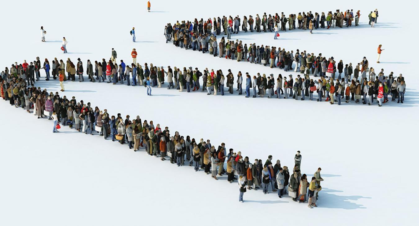 48000 - Egekbe szöktek a várólisták 