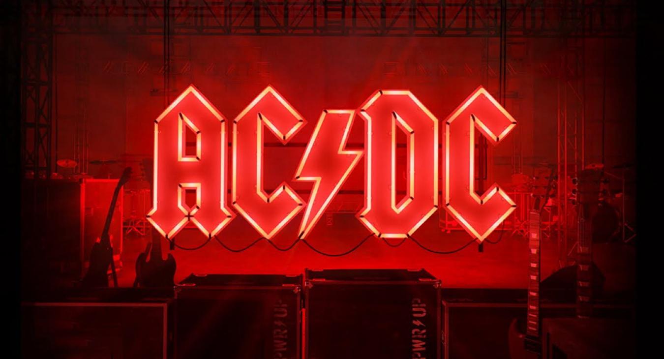 Újabb legendás zenész halt meg az AC/DC-ből