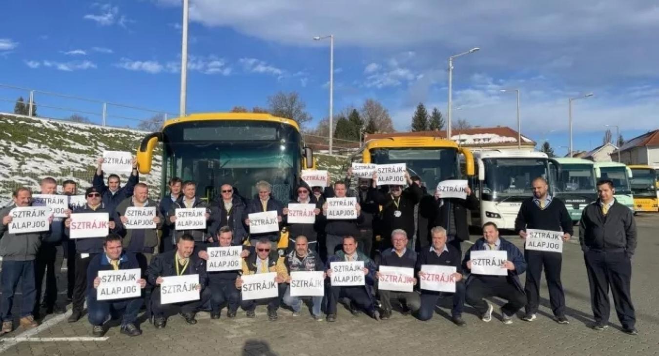 A buszvezetők többsége aláírta, jöhet az újabb Volán-sztrájk