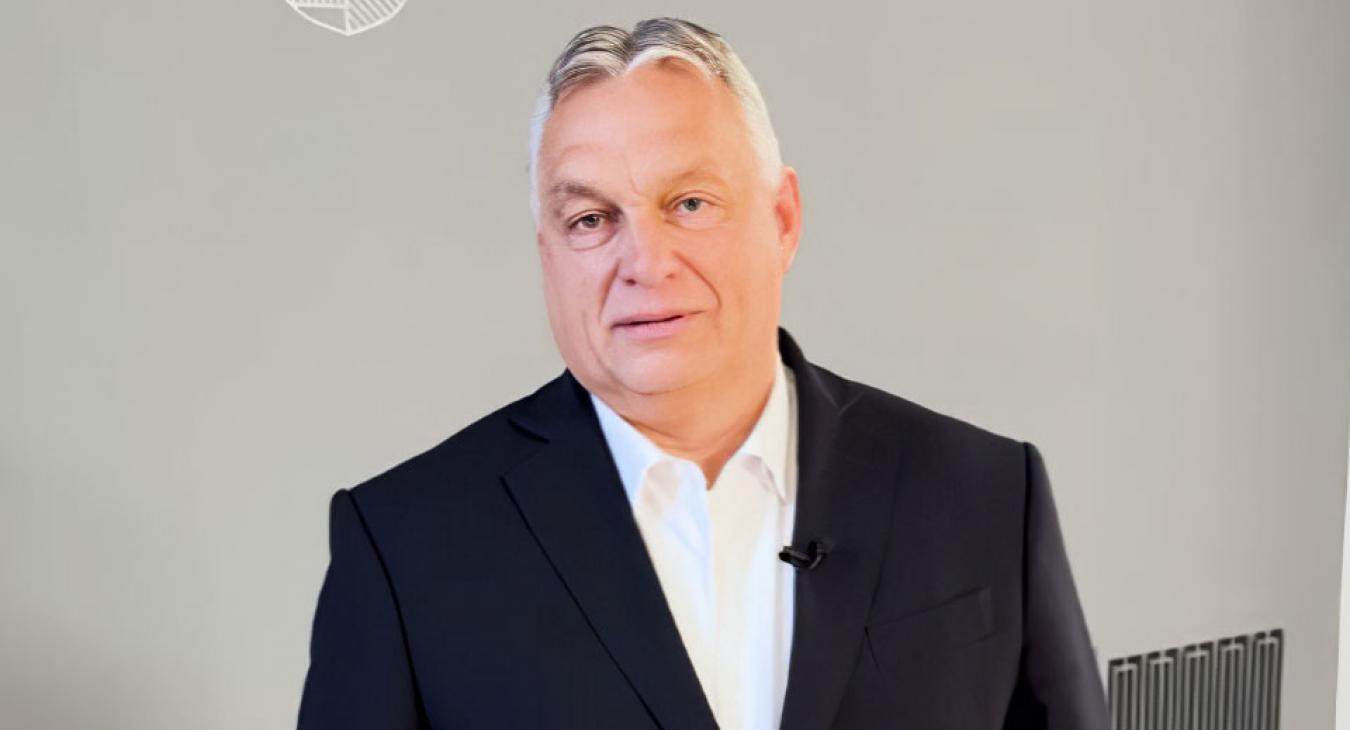 Szilveszteri kérdez-felelek Orbán Viktortól, zsebre tett kézzel